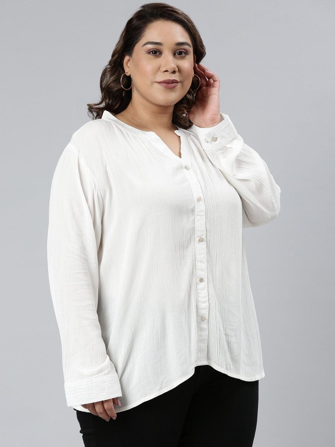 White shirt with full sleeves